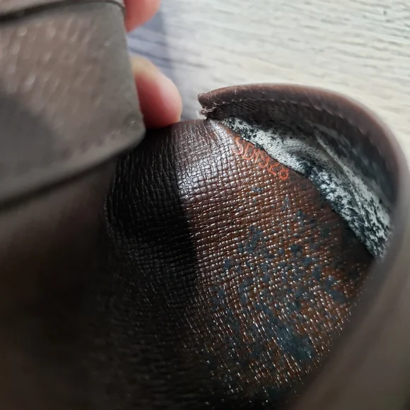 LOUIS VUITTON - wallet - Picture 12 of 16